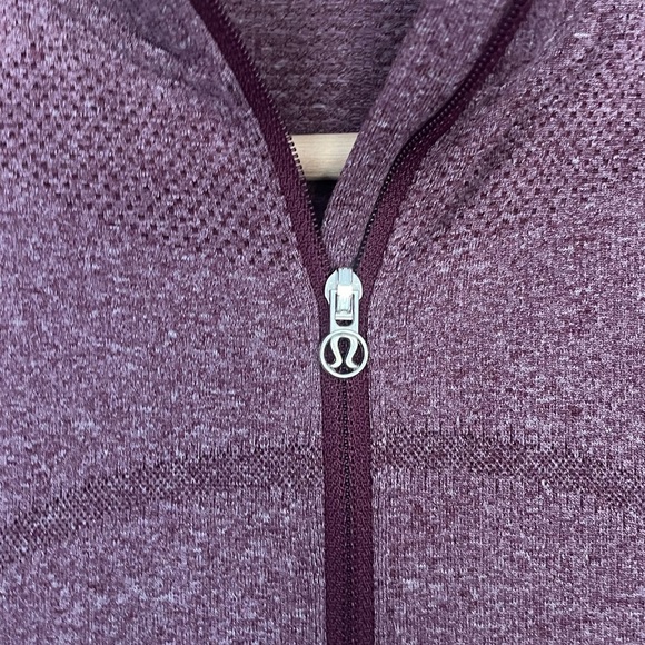 {Lululemon} Run: Swiftly Tech 1/2 Zip Long Sleeve in Heathered Plum - Womens 6 - Picture 4 of 10